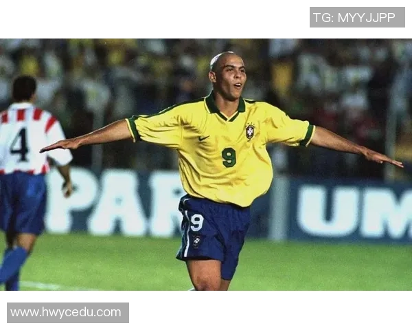 在你心中闪耀的足球明星与他们的传奇故事